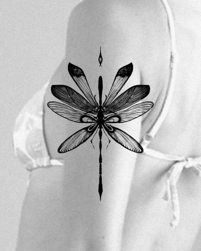 타투이스트 앵두