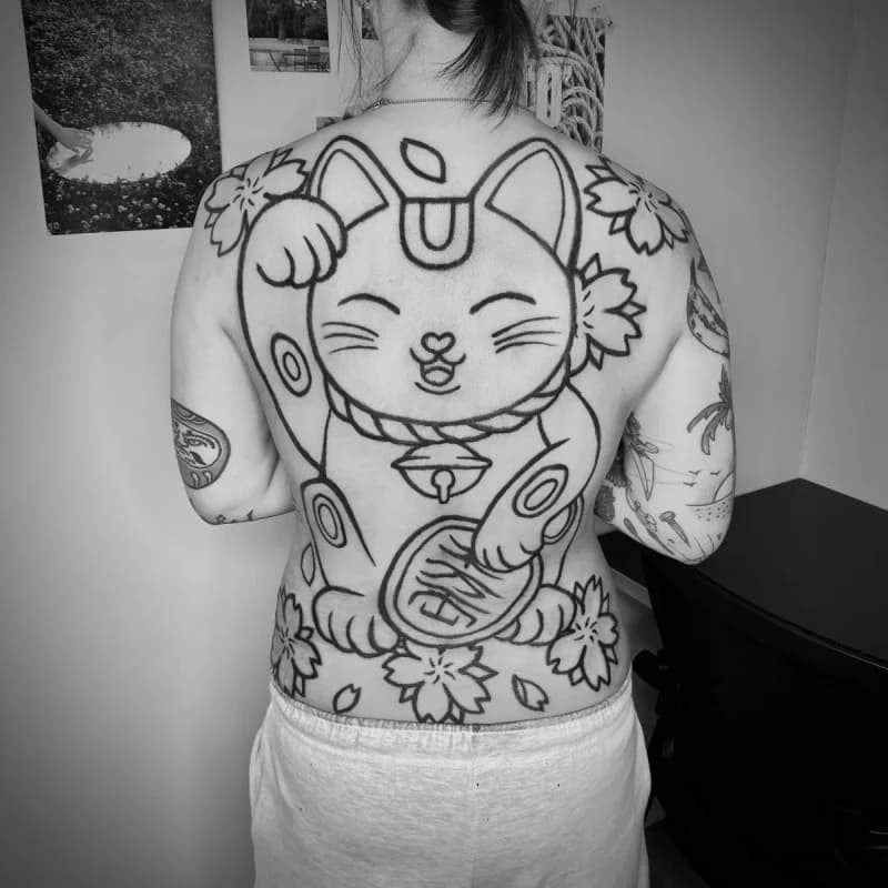 여자 마네키네코 등판